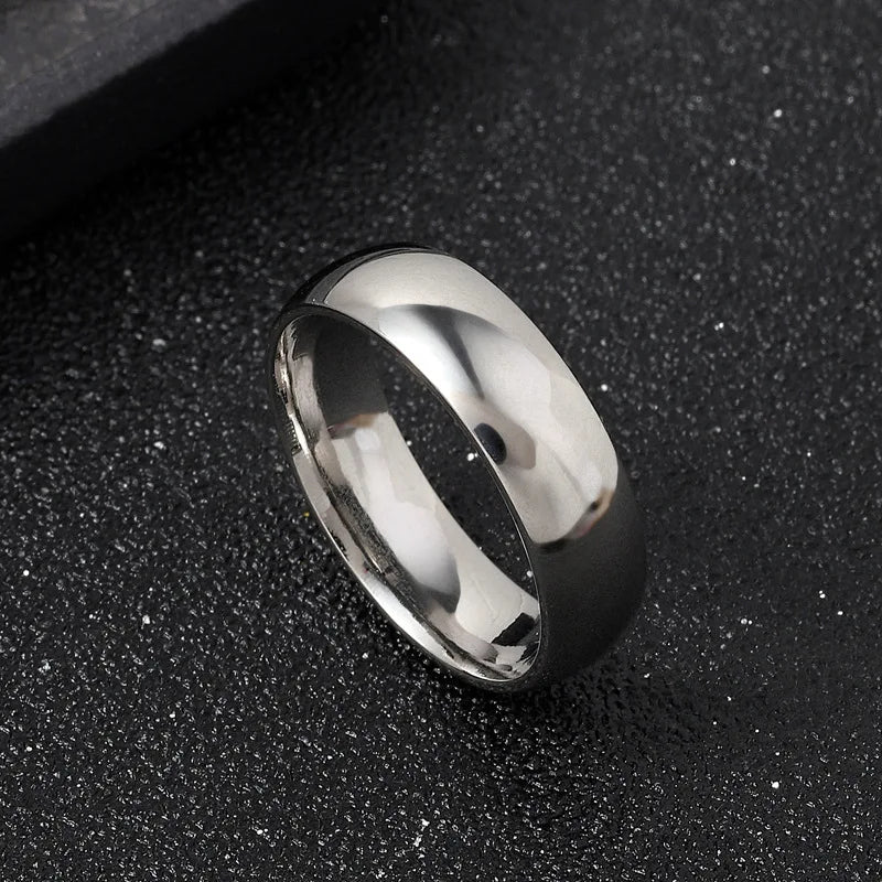 Noir ring